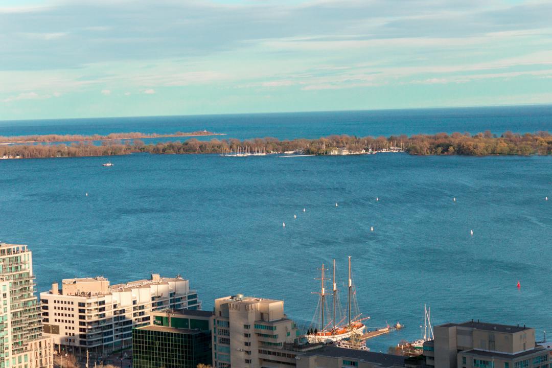 Downtown Toronto Luxury Condo Exterior photo