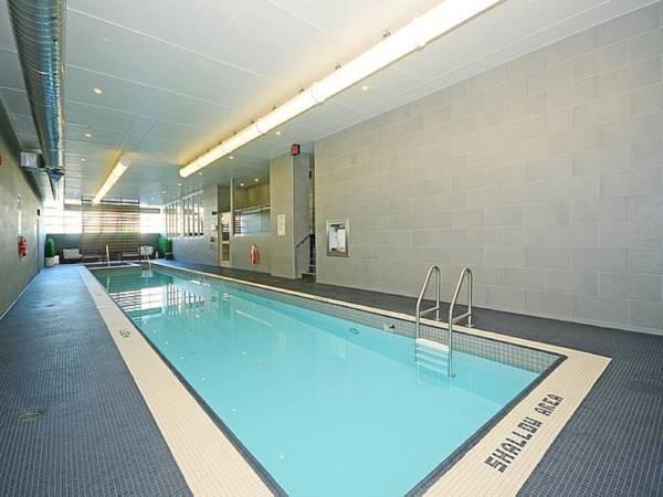 Downtown Toronto Luxury Condo Exterior photo